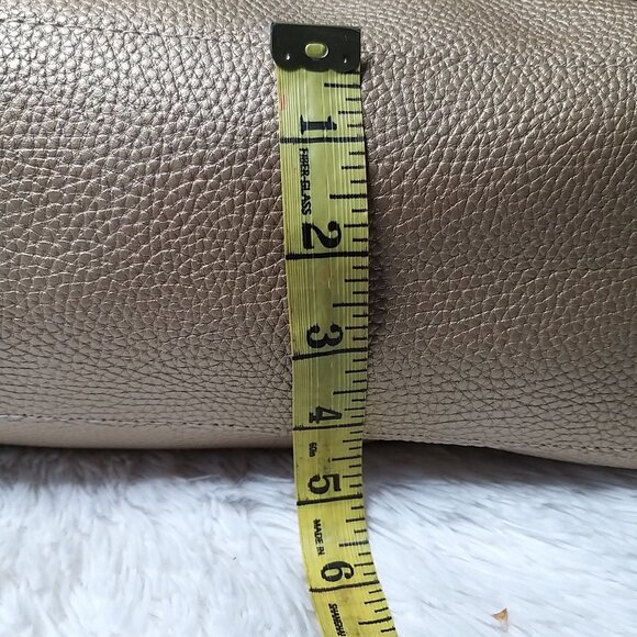 Macy's Gold Tote Bag - Picture 5 of 7